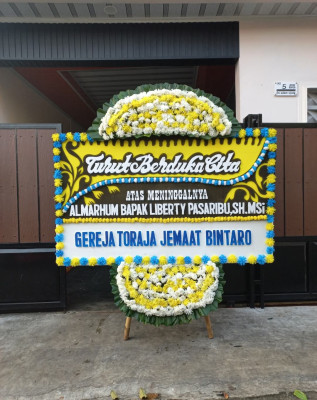 Papan Bunga Duka di Sango